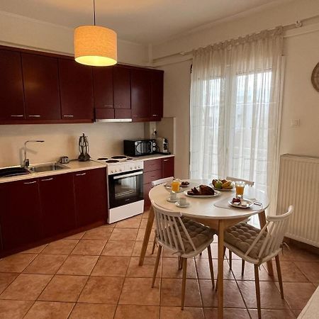Marousi Cozy Apartment Athena Bagian luar foto
