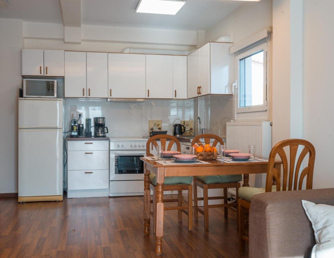Marousi Cozy Apartment Athena Bagian luar foto
