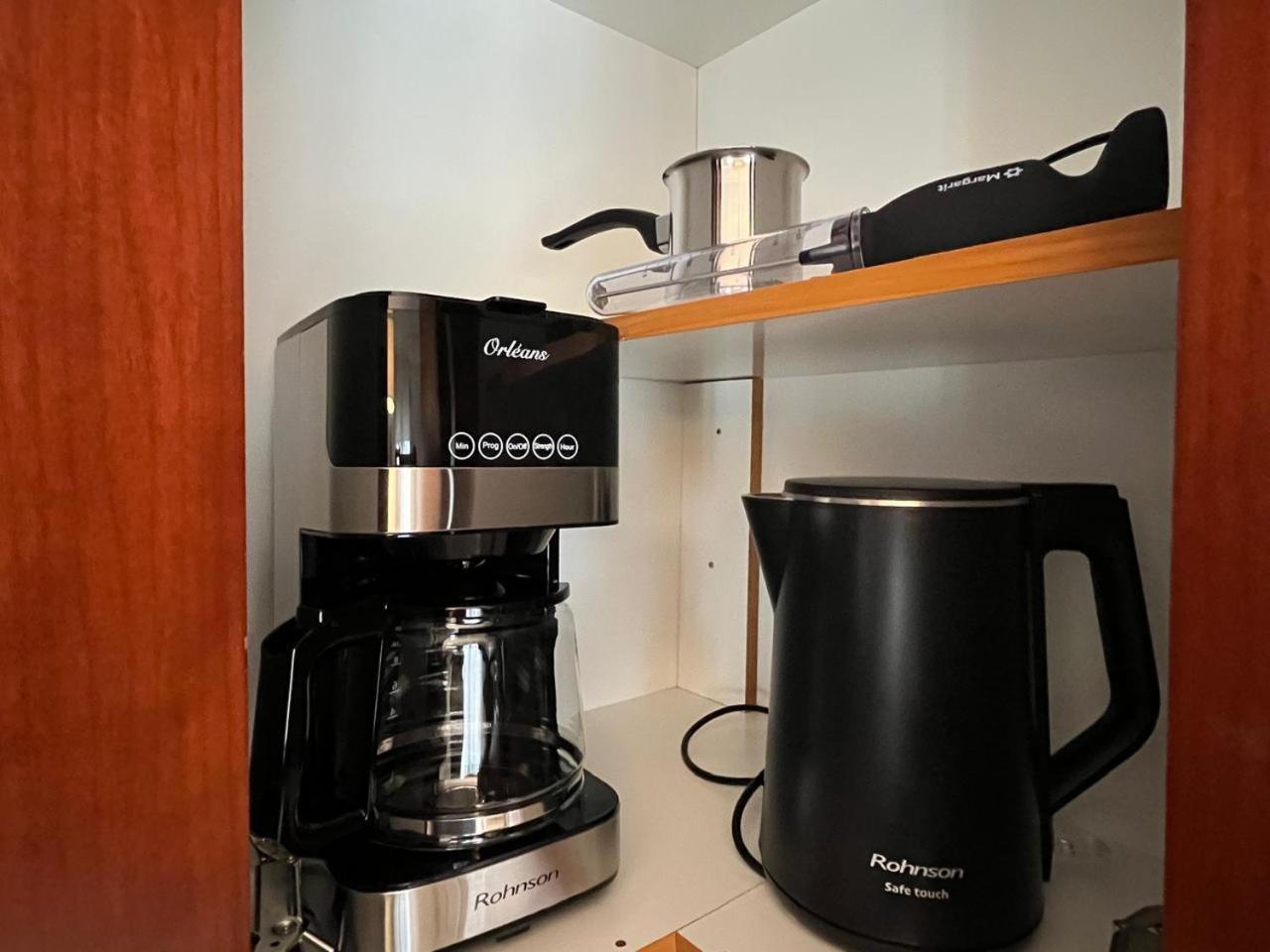 Marousi Cozy Apartment Athena Bagian luar foto