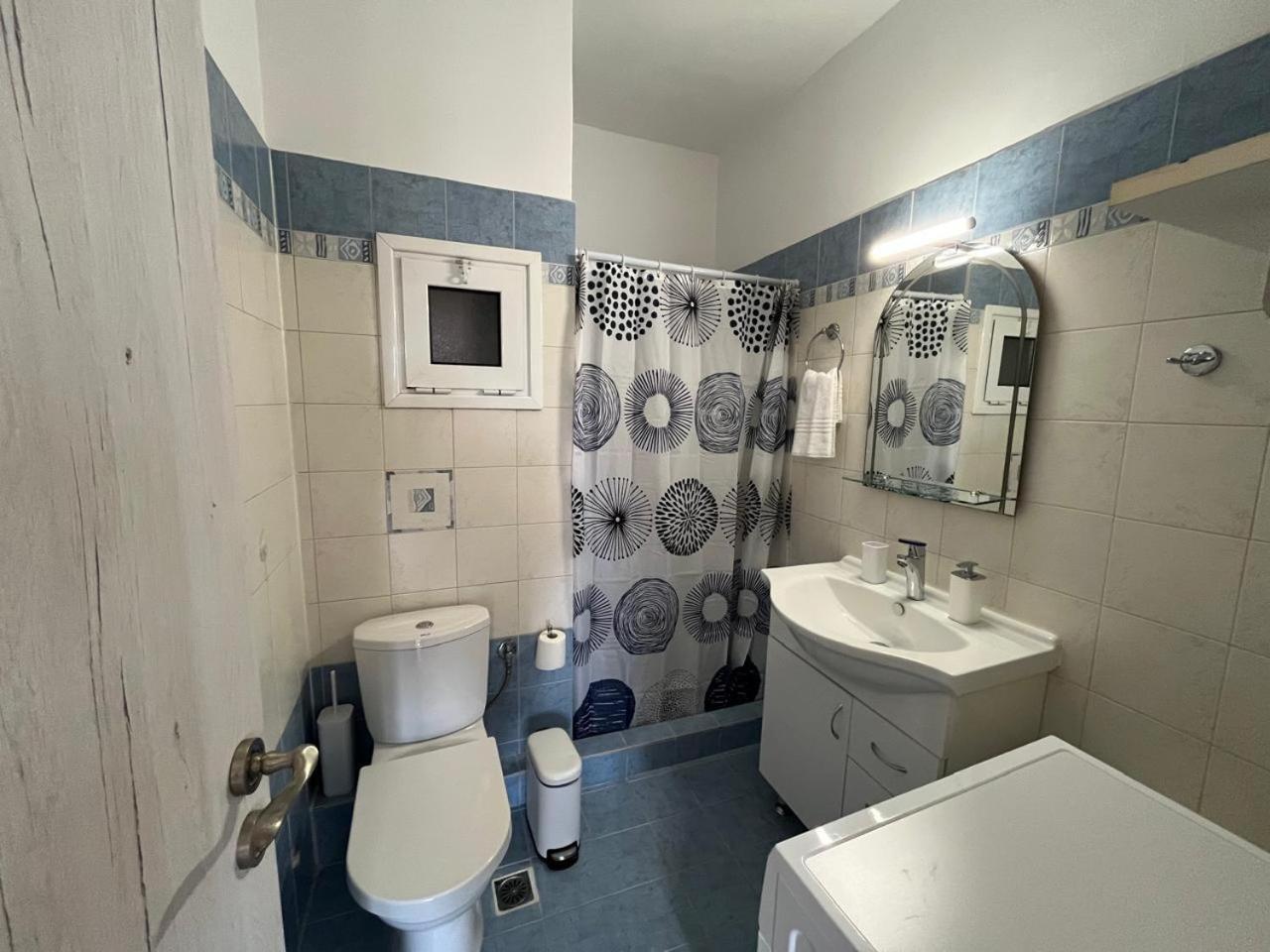 Marousi Cozy Apartment Athena Bagian luar foto
