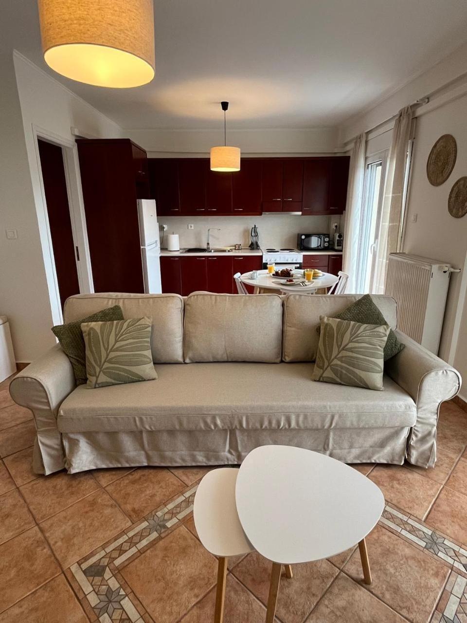Marousi Cozy Apartment Athena Bagian luar foto