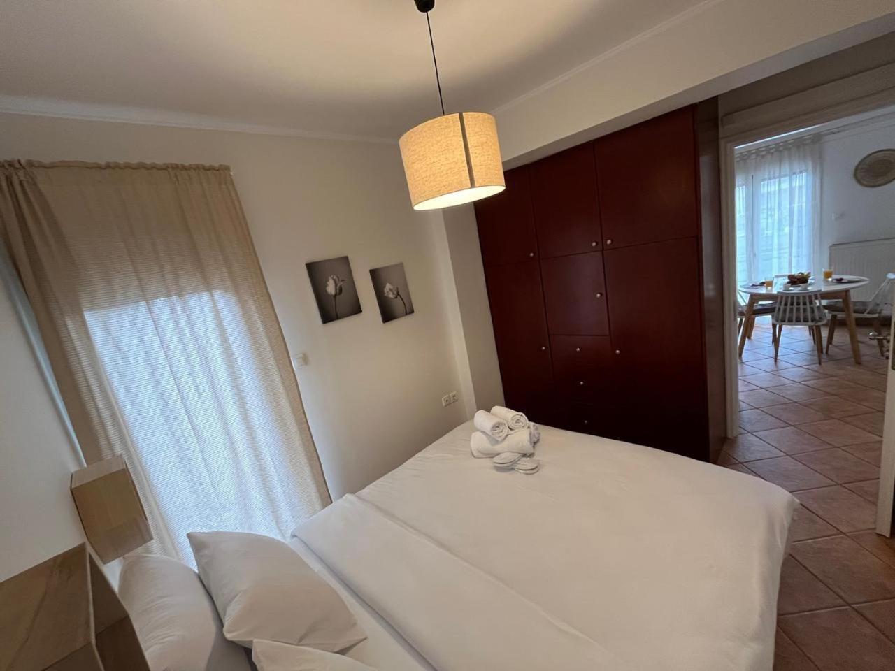 Marousi Cozy Apartment Athena Bagian luar foto