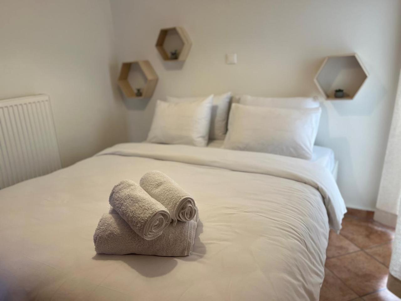 Marousi Cozy Apartment Athena Bagian luar foto