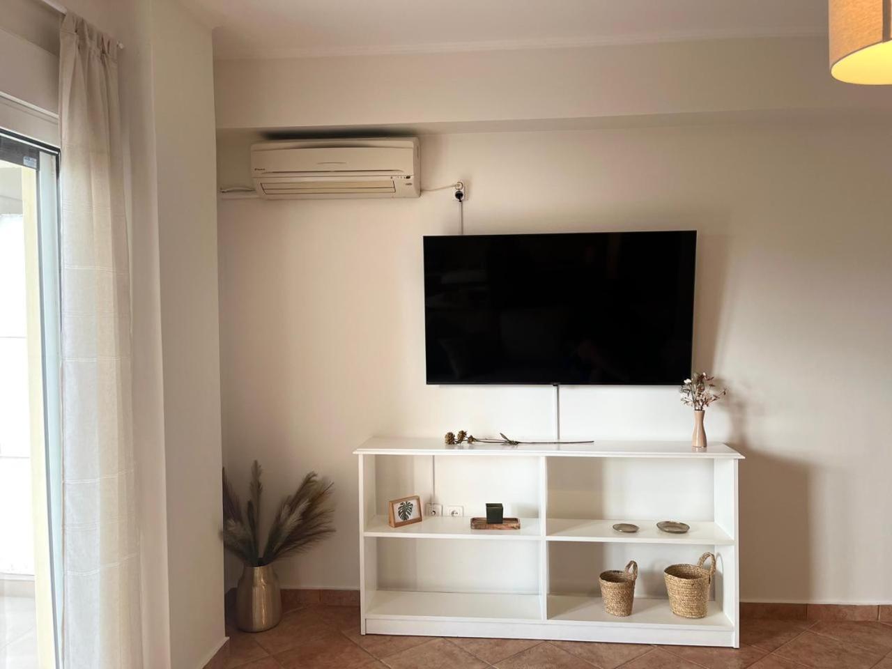 Marousi Cozy Apartment Athena Bagian luar foto